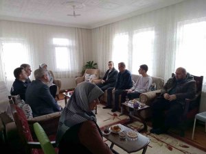 Kaymakam Okumuş, Şehit Ailesiyle Görüştü