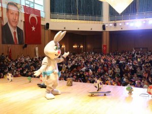 Yüreğir Belediyesinden Çocuk Şenliği