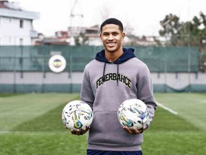 Jayden Oosterwolde: “Şampiyonluk İçin Savaşmaya Hazırım”