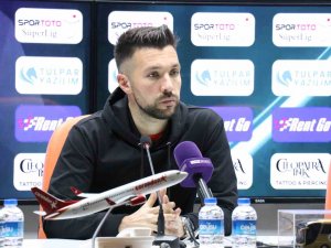 Francesco Farioli: “Oyuncularımız Bugün Sahaya Çok Bağlı Değillerdi”