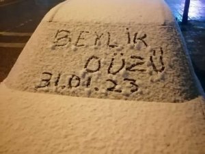 Beylikdüzü’nde Kar Etkisini Gösterdi