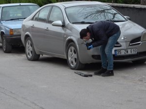 Polisten Kaçan Şüphelilerin Aracından Uzun Namlulu Silah Düştü