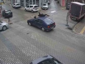 Motosiklet Kazası Kameraya Yansıdı