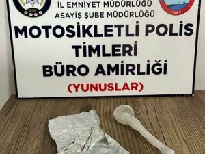 Kütahya’da Şüpheli Şahsın Üzerinde Uyuşturucu Ele Geçirildi