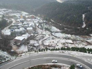 Beyaz Örtüyle Kaplanan Arnavutköy Havadan Görüntülendi