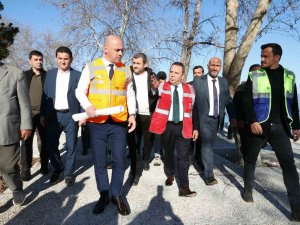 Finike Cumhuriyet Meydanı 23 Nisan’da Açılıyor