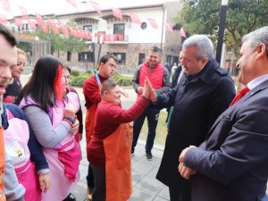 Bakan Yardımcısı Baydaş’dan Down Sendromu Çocuklara Ziyaret