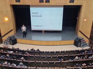 Karaman’da Muhtarlara "Aile Okulu Projesi" Eğitimi Verildi