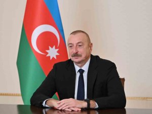 Azerbaycan Cumhurbaşkanı Aliyev, Bakan Özer’i Kabul Etti