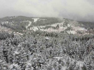 Adana’da Kar, Yüksek Kesimleri Beyaza Bürüdü