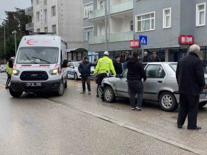 Sinop’ta Trafik Kazasında 1’i Çocuk 3 Kişi Yaralandı