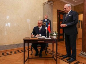 Estonya Cumhurbaşkanı Karis, Bakan Çavuşoğlu’nu Kabul Etti