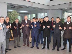 Manisalı Şehidin Fotoğraf Ve Mektupları Duygulandırdı