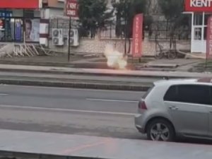 Diyarbakır’da Şüpheli Çanta Fünye İle Patlatıldı