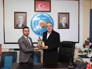 Başkan Savran; Ak Parti Hacıbektaş İlçe Yönetim Kurulu Toplantısına Katıldı