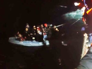 Datça’da 18 Düzensiz Göçmen Kurtarıldı