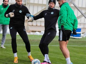 Konyaspor, İ̇stanbulspor Maçı Hazırlıklarını Tamamladı