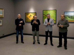 Ressam Gökçebağ’ın ’Geçmiş Uzun Sürer’ İsimli Resim Sergisi Ada Modern’de Açıldı