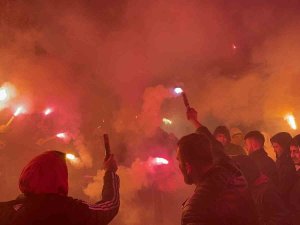 Transfer Yasağını Kaldıran Eskişehirspor Tesisleri Bayram Yeri Oldu