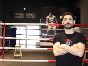 15 Türkiye Şampiyonluğu Bulunan Emre Karaca’nın Yeni Hedefi Dünya Şampiyonası