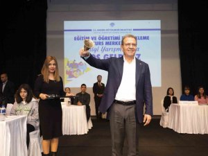 Seçer, Öğrencilerin Yarışma Heyecanına Ortak Oldu