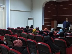 Erzincanlı Umrecilere Eğitim Semineri