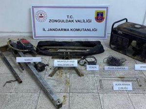 Kaçak Kazı Yapanlara Jandarmadan Suçüstü