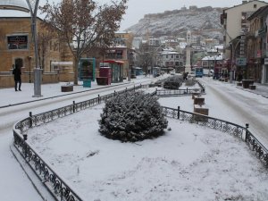 Meteoroloji Uyardı: Doğu Karadeniz’in Yükseklerinde Kuvvetli Kar Yağışları Bekleniyor