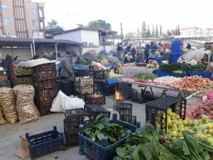 Halk Pazarını Soğuk Vurdu