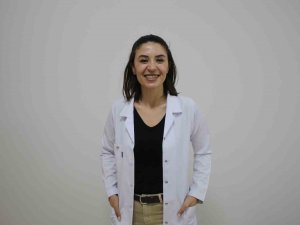 İ̇ç Hastalıkları Uzm. Dr. Ezgi Emre Görevine Başladı