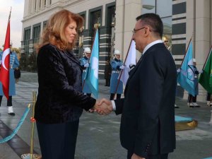 Cumhurbaşkanı Yardımcısı Oktay, Bulgaristan Cumhurbaşkanı Yardımcısı Yotova İle Bir Araya Geldi
