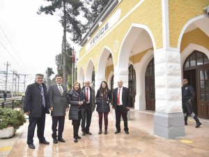 Karalar: "Cumhuriyetimizin Kurucularının İzinden Gitmeye Devam Edeceğiz"