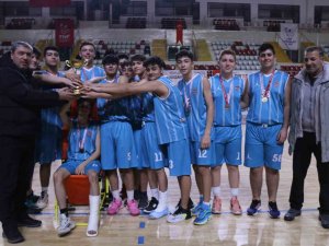 Potada Kongre İ̇htisas Kulübü Şampiyon Oldu