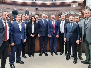 Ak Parti’li Turan’dan Merkeze Hükümet Konağı Müjdesi