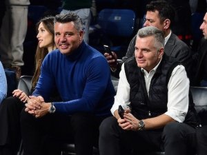 Saran Group Ve Tv+’tan A. Efes’e Destek