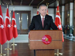 Cumhurbaşkanı Erdoğan: “Türkiye’nin Bölünmüş Yol Uzunluğunun 2023’te 30 Bin Kilometre Olacak”