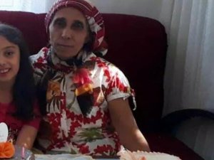 Tatil İçin Gittiği Isparta’dan Cenazesi Gelen Küçük Ecrin, Kuşadası’nda Toprağa Verildi