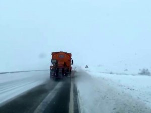 Tunceli’de Zincirsiz Tır Geçişlerine İzin Verilmiyor