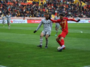 Spor Toto Süper Lig: Kayserispor: 0 - Medipol Başakşehir: 0 (Maç Devam Ediyor)