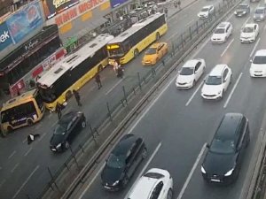 Bahçelievler’de 1 Kişinin Öldüğü 5 Kişinin Yaralandığı İ̇ett Otobüsü Kazası Kamerada