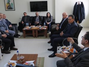 İ̇nönü Üniversitesi Eczacılık Fakültesi Akredite Edildi