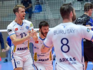 Arkas Spor, Zorlu Halkbank Virajında