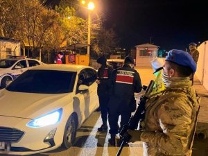 Komando Destekli Denetimlerde 1 Ayda 454 Aranan Şahıs Yakalandı