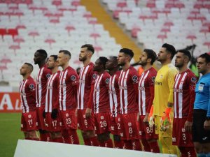 Yiğidolar’da 5 Oyuncu Ceza Sınırında