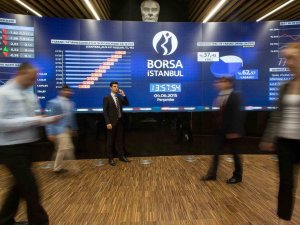 Borsa Güne Yatay Başladı