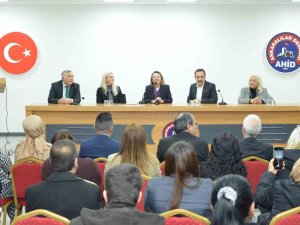 Ankaralılar Cam Üfleme Sanatını Yaşatmaya Devam Ediyor