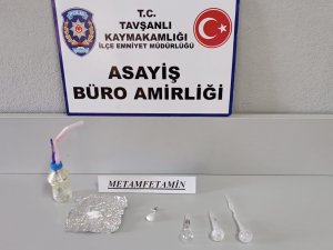 Tavşanlı’da Bir Evde Uyuşturucu Madde Ele Geçirildi