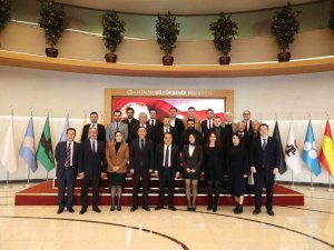 Başkan Böcek: ‘Şehrimizi Ortak Akılla Yönetiyoruz’