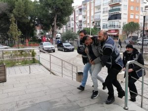 Boşandığı Eşi Tarafından Bıçaklanarak Öldürüldü