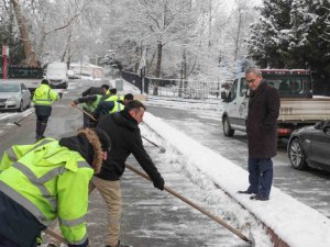 Kütahya’da Kar Küreme, Temizleme Ve Tuzlama Çalışmaları